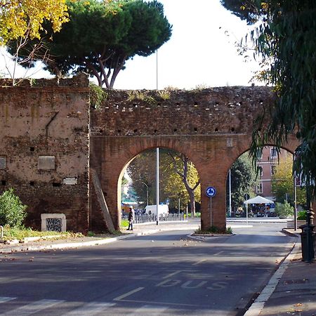 Porta Metronia Apartment Rome Bagian luar foto